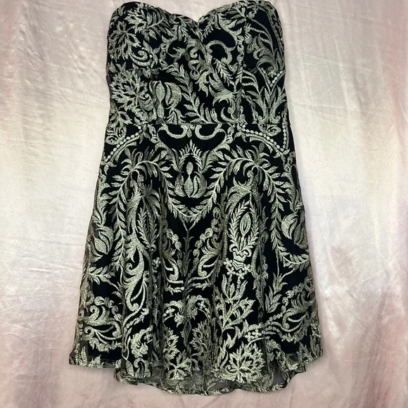 speechless gold dress Speechless Dress Junior size 7 Gold Silver Sequin Midi Dress Party Slit Prom